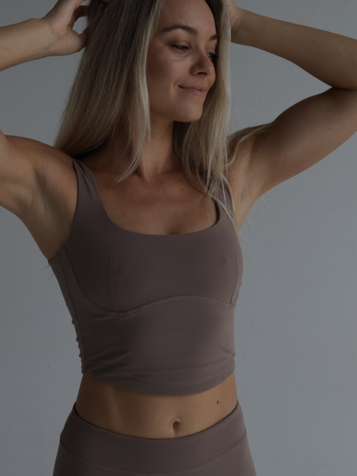 NEW IN – FADE